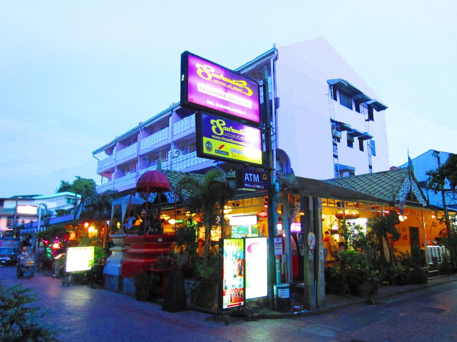 Sawasdee Smile Inn Bangkok Exterior foto